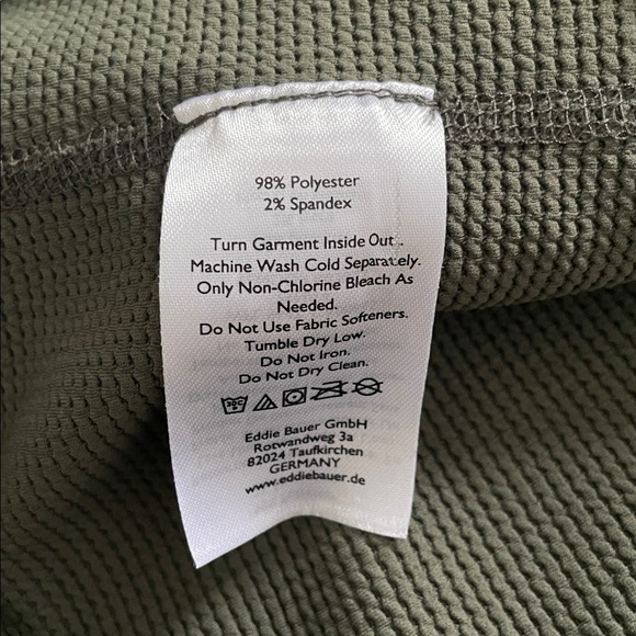 Eddie Bauer Turtleneck Sweater - Picture 7 of 7